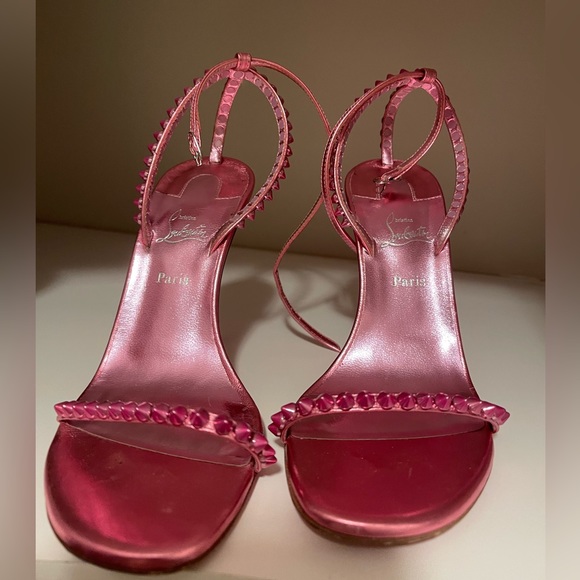Christian louboutin heels - Picture 5 of 8